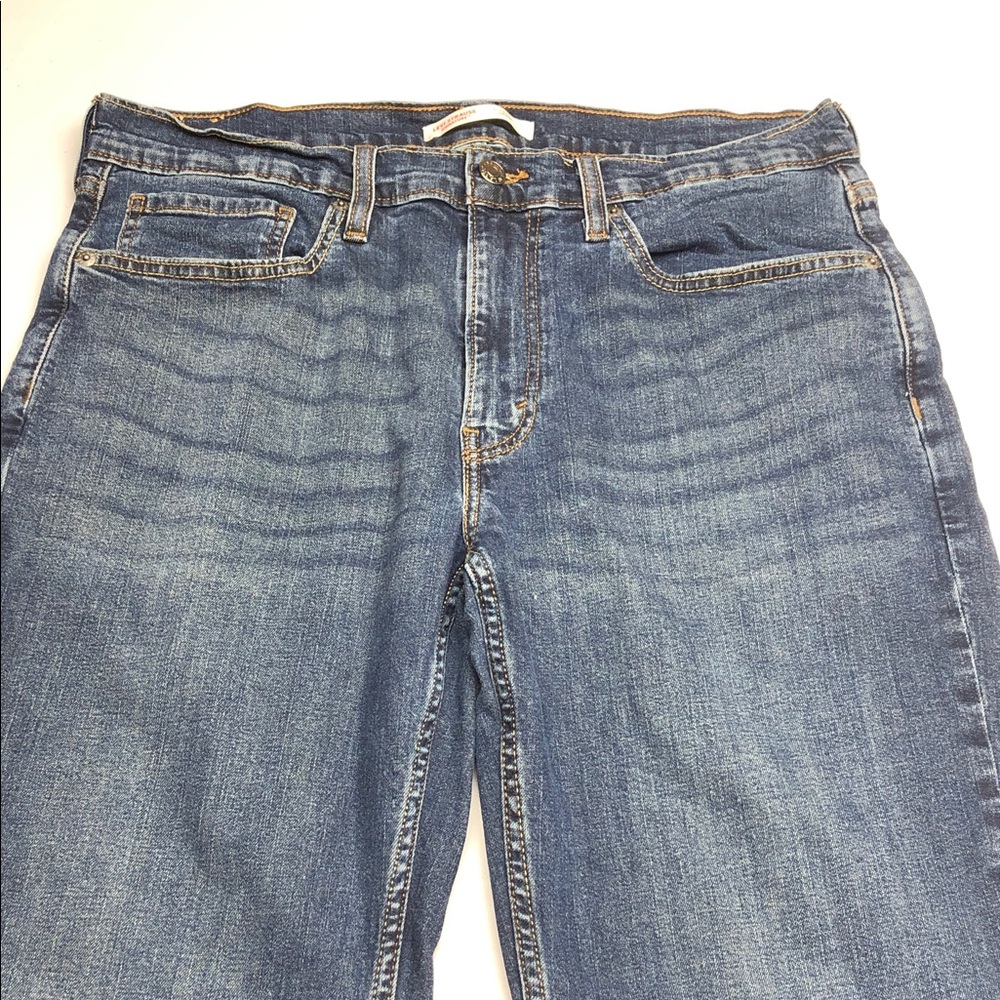 Levi's Classic Indigo Straight Jeans - Picture 1 of 12